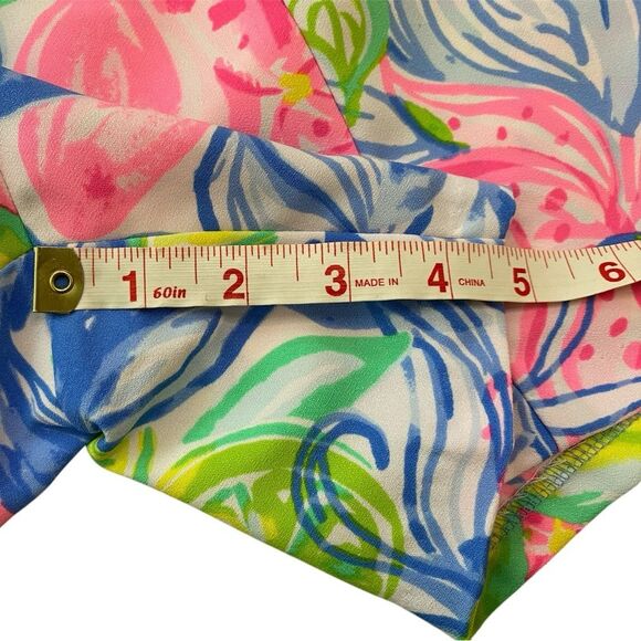 Lilly Pulitzer Havana Cocktail Print Ariana Stretch Shorts - Picture 10 of 11